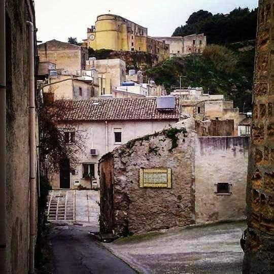 Apartamento La Domus Di Segesta Calatafimi Exterior foto